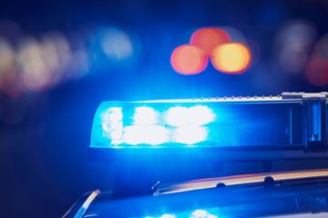 O que significa sonhar com polícia? Ordem, culpa e a lei da sua consciência!